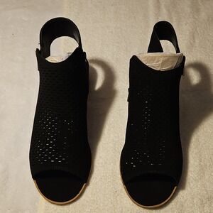 J. Adams Black PU Perforated Slingback Block Heel Zipper Sandals Women's Size 10